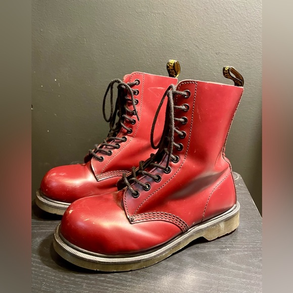 DR. MARTEN’S 1490 CHERRY RED LEATHER MID CALF 10 HOLE BOOTS 7 GRUNGE - Picture 5 of 8